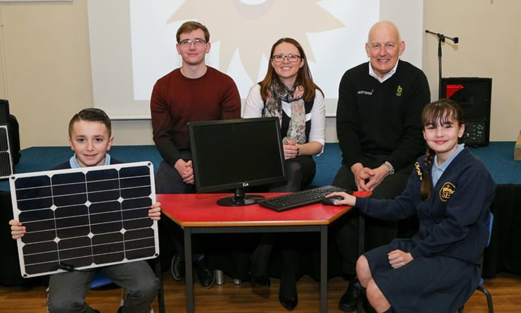 Solar-Powered PC Unveiled At Eco-Friendly Merseyside School