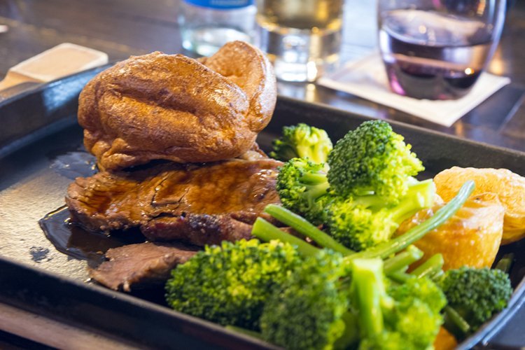 Titanic Hotel Launches New Sunday Roast Menu