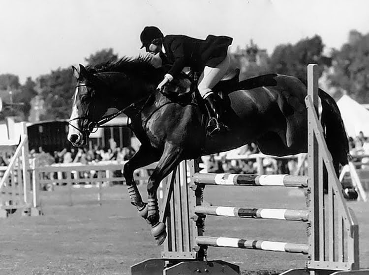 Showjumping at the Liverpool Show ©Joe Neary