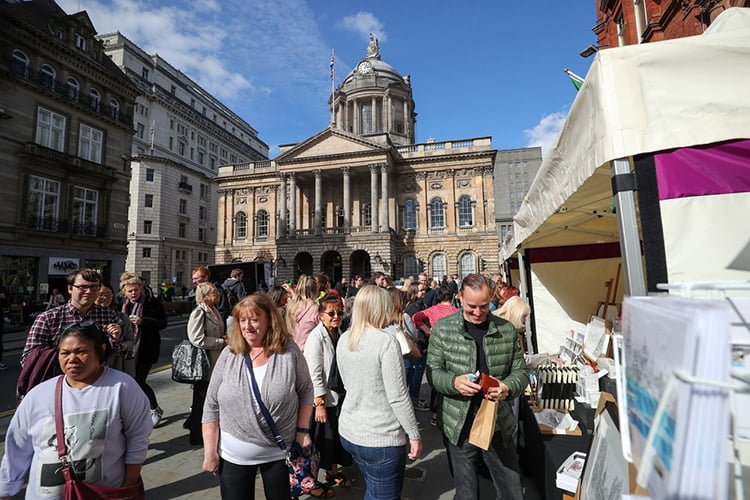 Celebrating food and drink in Castle Street