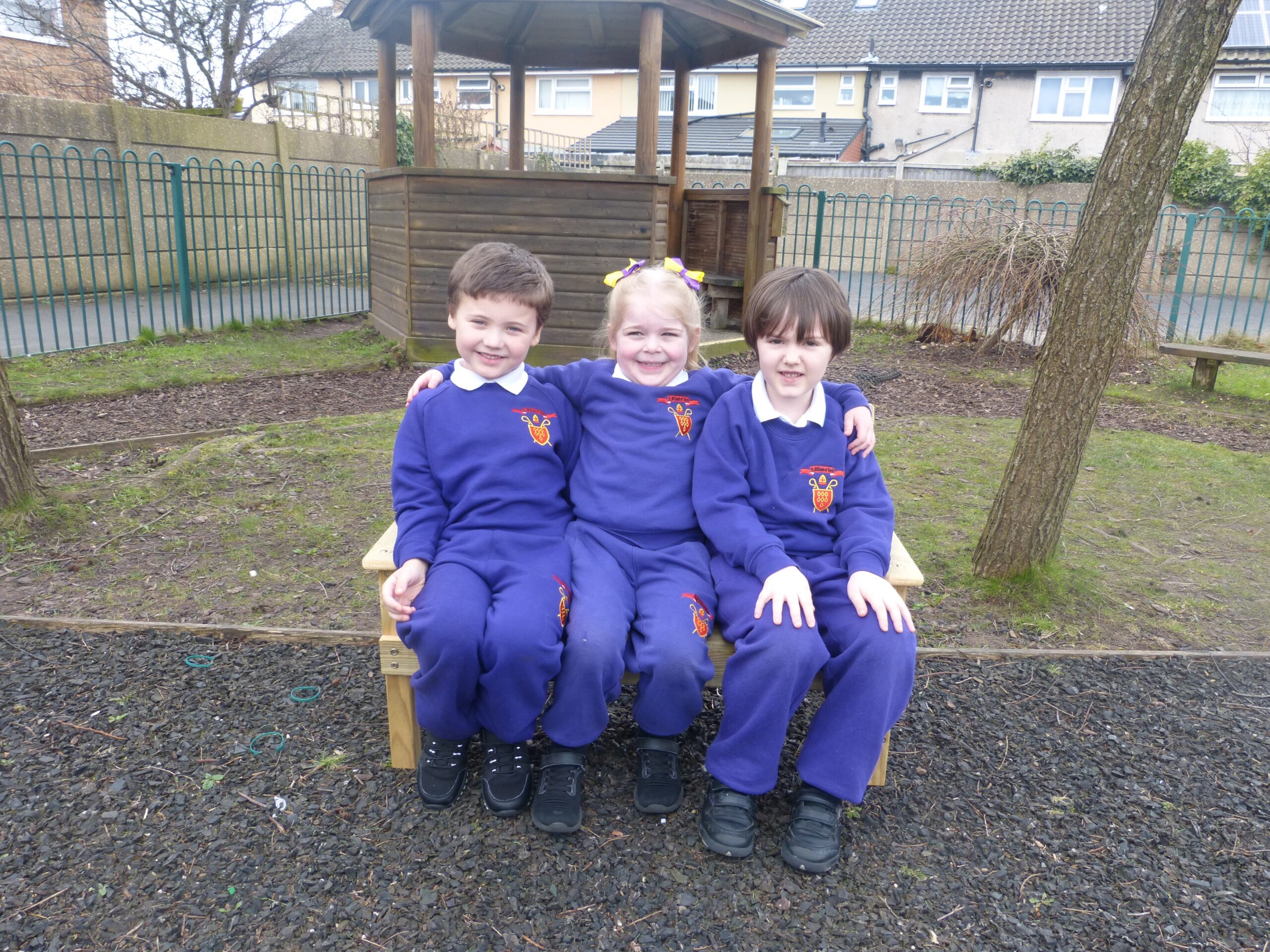 Local homebuilder donates buddy bench to school