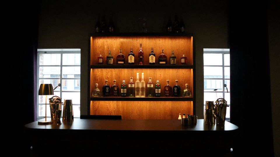 Exclusive lounge opens at Liverpool Philharmonic