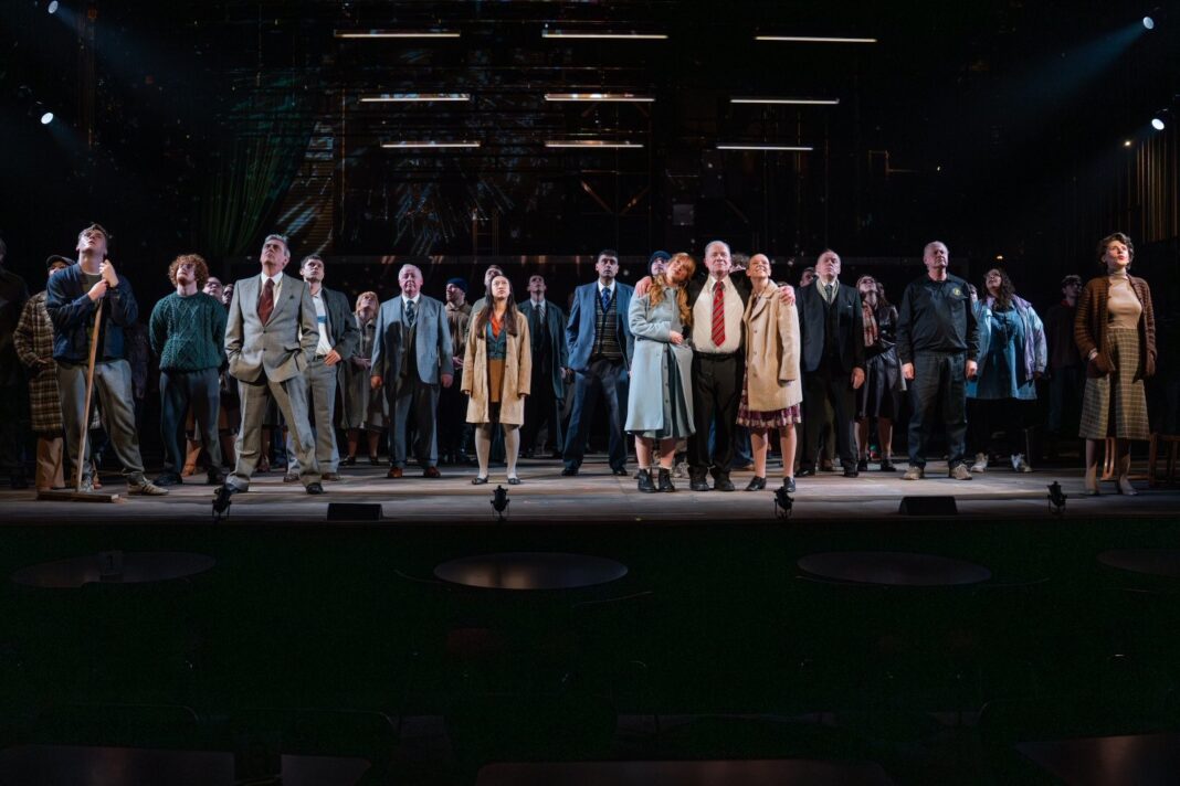Review – Red or Dead – Royal Court Theatre Liverpool