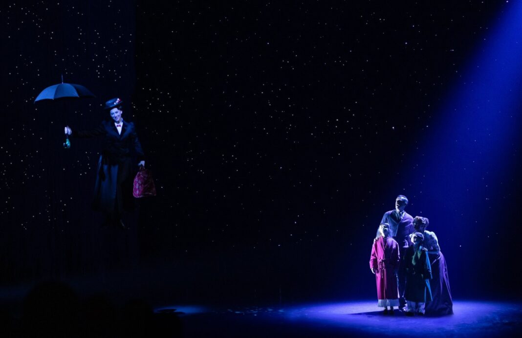 Review – Mary Poppins (UK Tour) – Empire Theatre, Liverpool