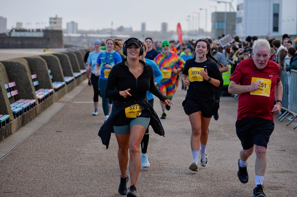 Record number take part in tunnel 10K